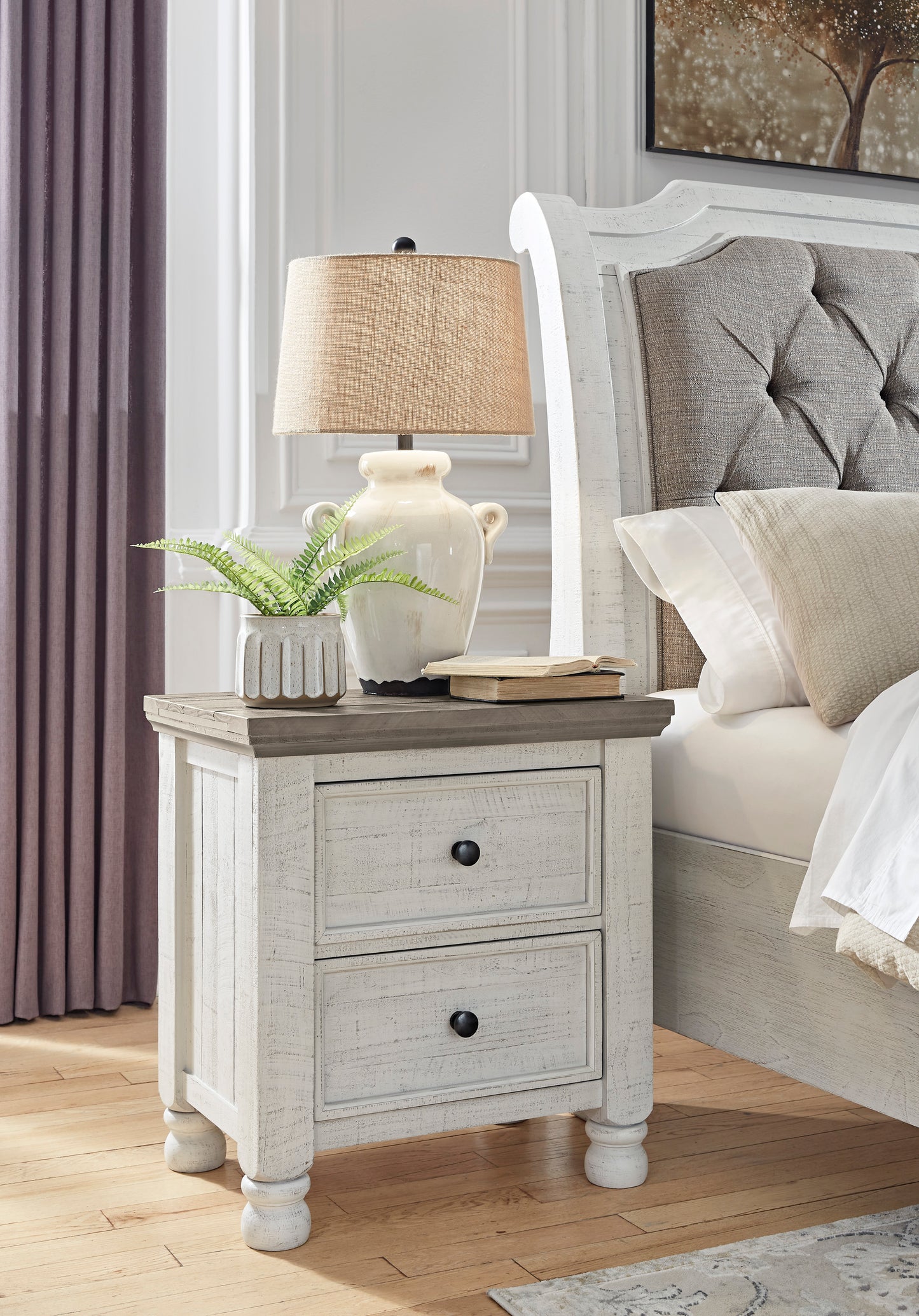 Havalance King bedroom Set