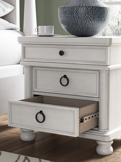 Chadworth King Poster Bed Set