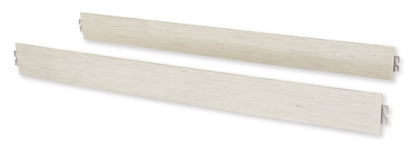 Arlendyne king Bedroom Package