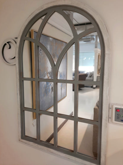 CVTMR1792  Dorothy Mirror( Crestview  )