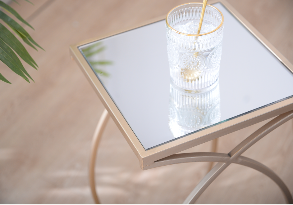 CVFZR5174  C Table( Crestview  )