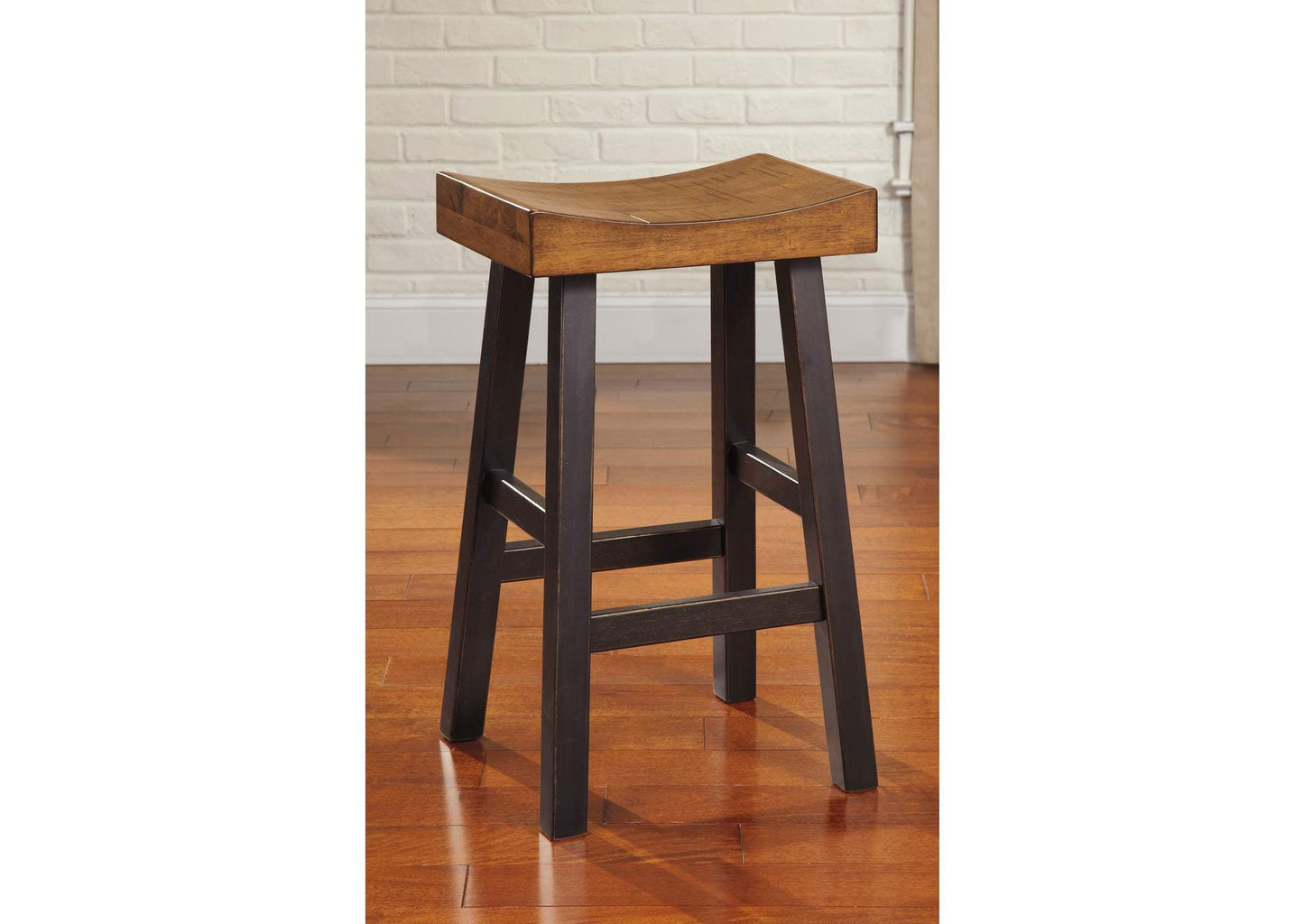 Glosco Counter Height Bar Stool -D548-024