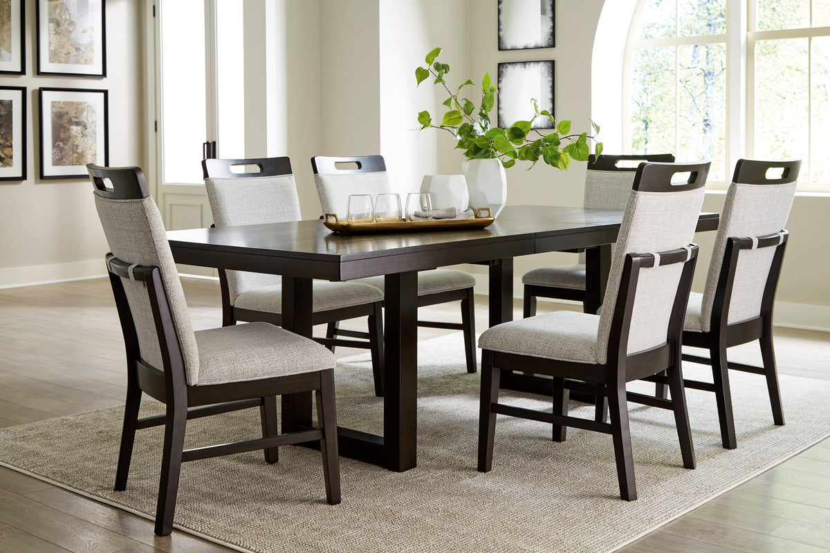 Neymorton Dining Set
