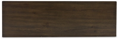 خادم غرفة الطعام فيراموند