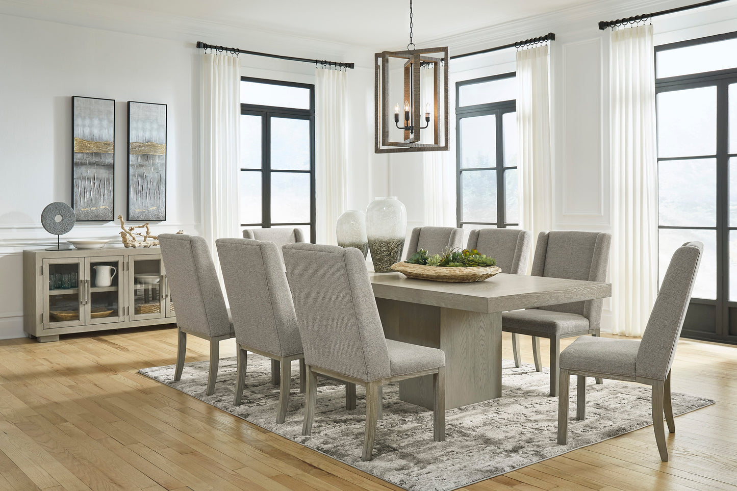Fawnburg RECT Dining Room Set