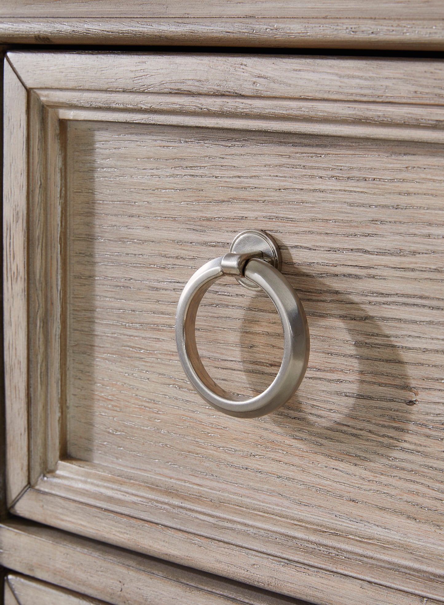 Jorlaina Dining Set 8 Chair