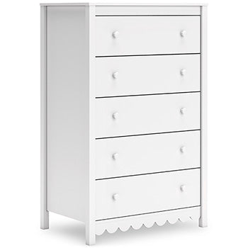 Ashley Homestore | Hallityn Chest of Drawers