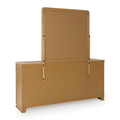 Avelo King Bedroom Set