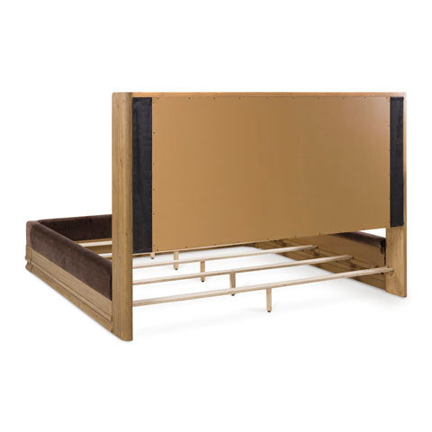 Avelo King Bedroom Set