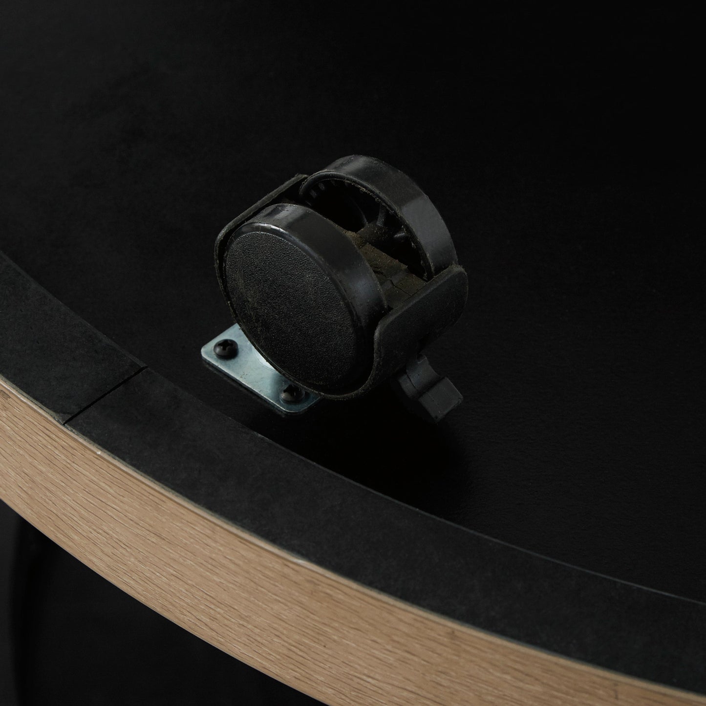 Tildan  WITH FREE TABLES8