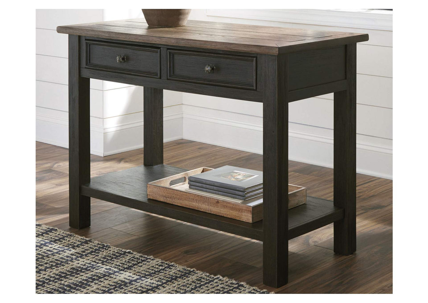 864-80-151  Newcastle Antique White Console( Crestview  )