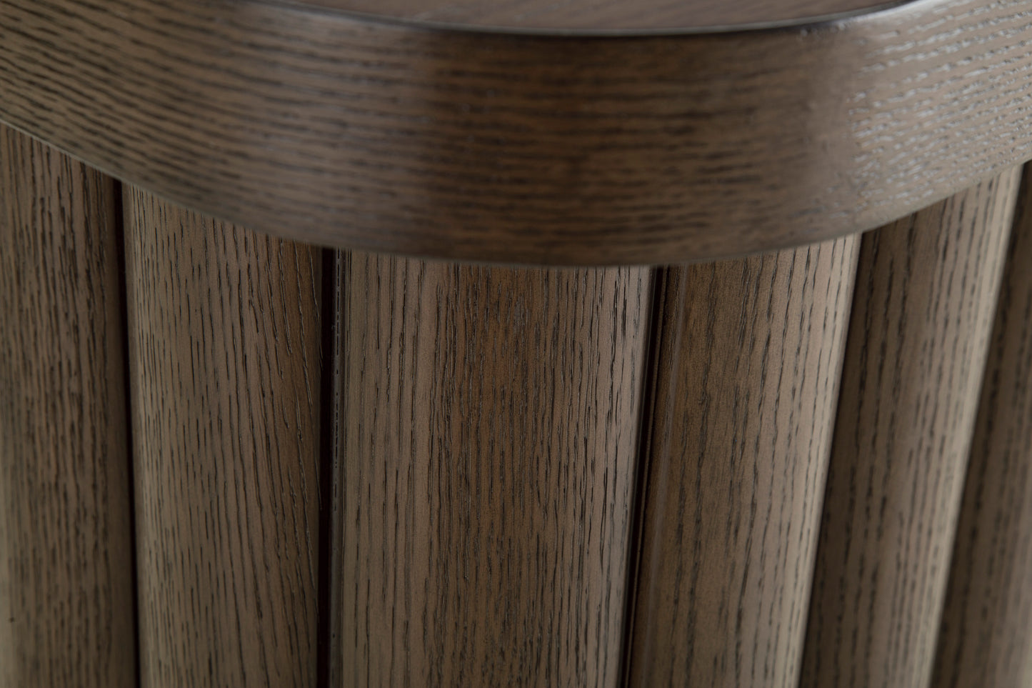 Darimore Rectangular Table Set
