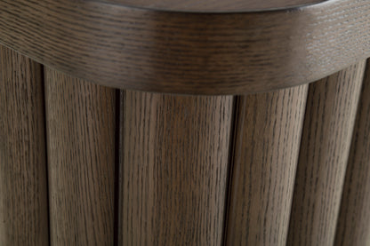 Darimore Rectangular Table Set