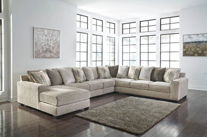 Ardsley 5-Piece Sectional with Chaise with Free Tulen Recliner