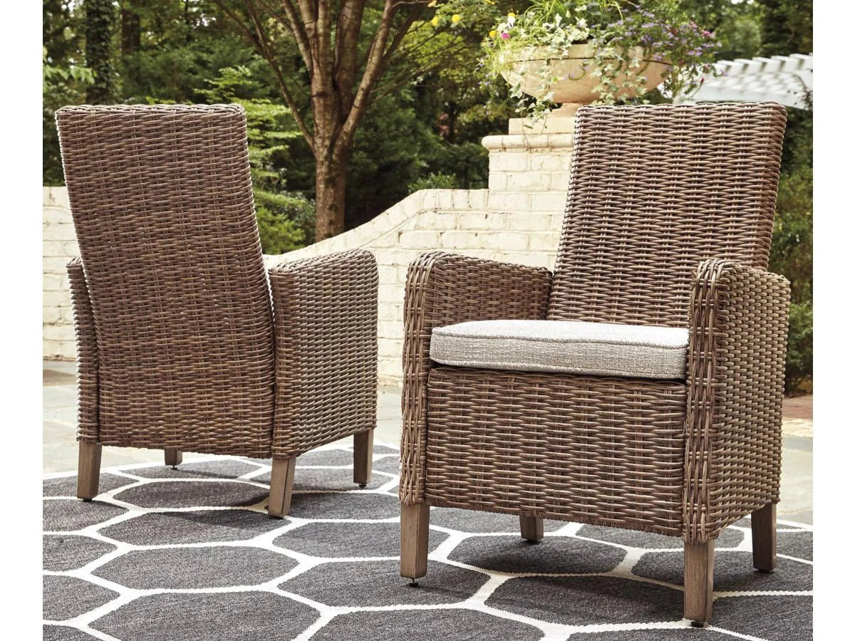 ARM CHAIR WITH CUSHION ( 2/C/N)