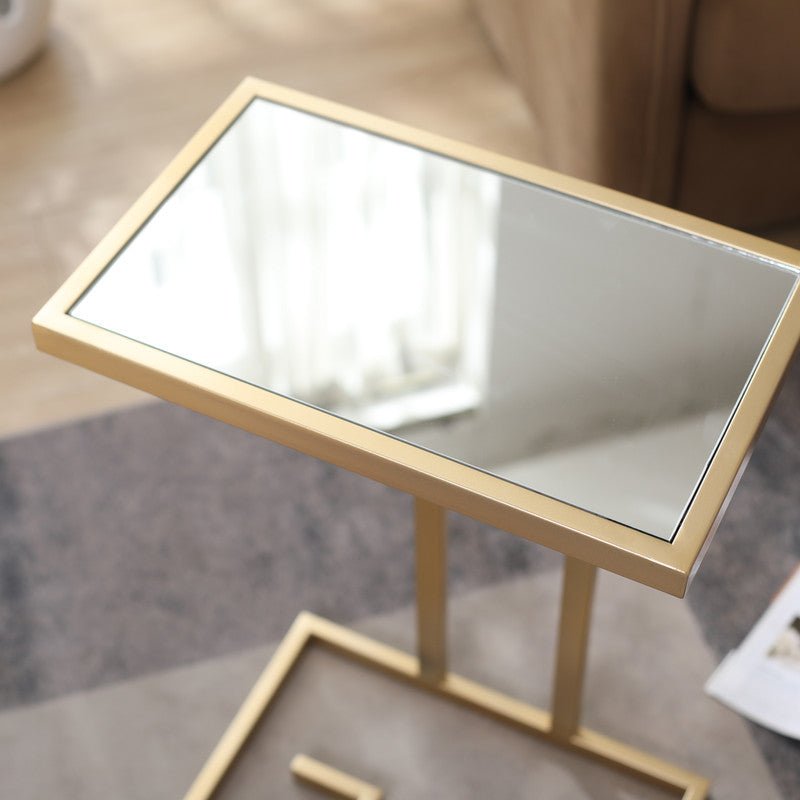 CVFZR5274| C TABLE GOLD