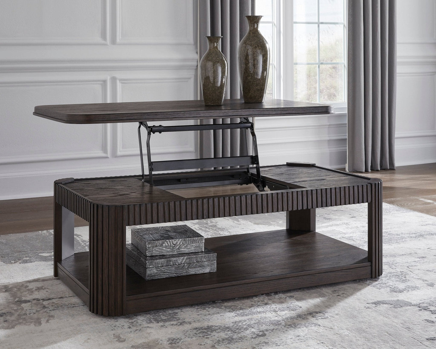 Carlibrie Lift Top Cocktail Table|Ashley Homestore