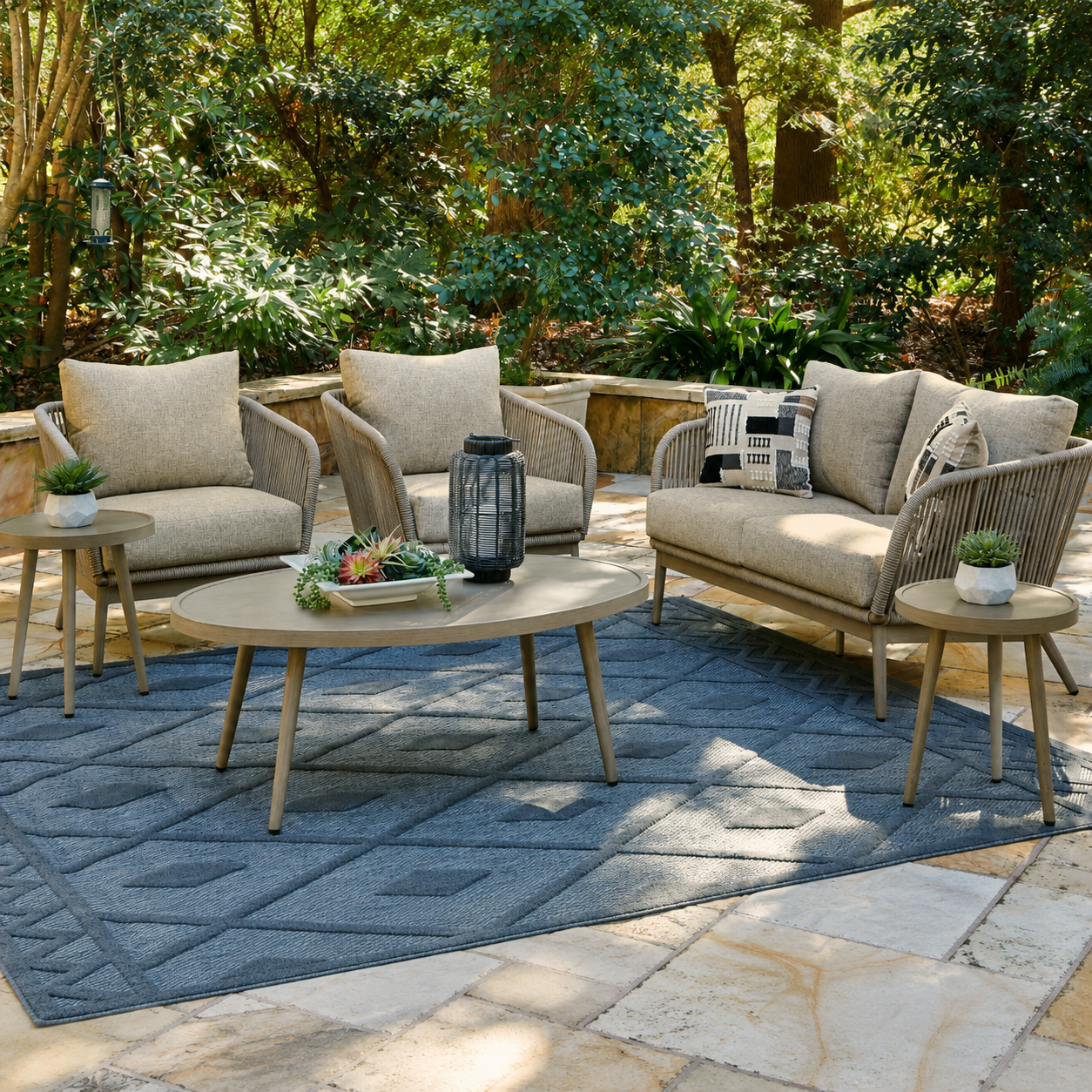 Swiss Valley Outdoor Set