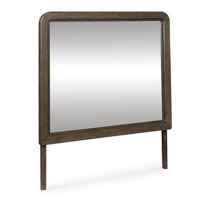 Darimore Dresser and Mirror