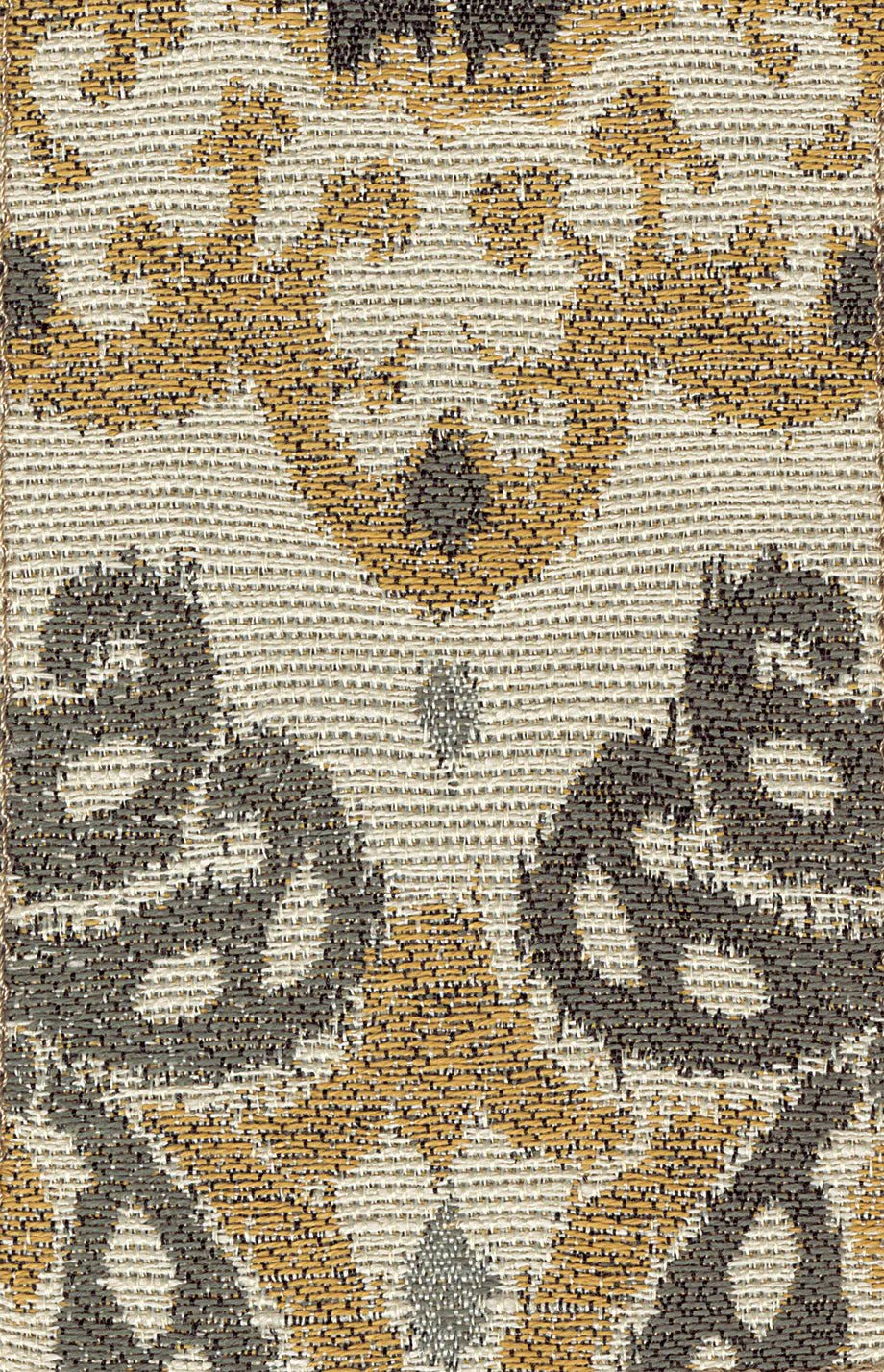 Elimination Upholster  with free Tables