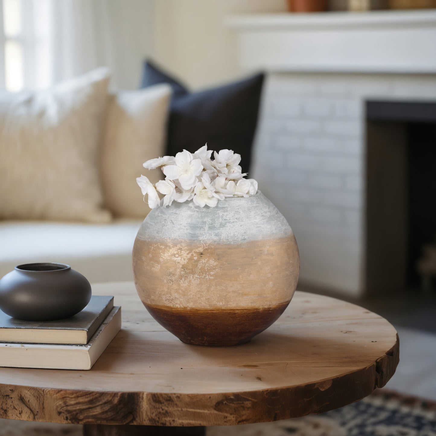 10" Gold Ombre Round Vase, White/gold