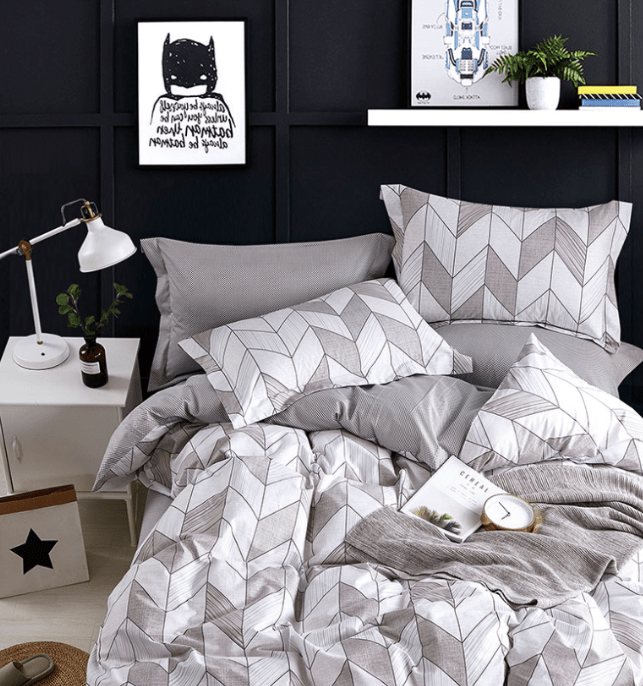 Geometric Pattern Grey & White Bedding Set-KING