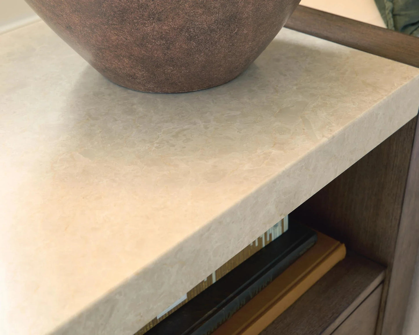 Crespino Loveseat