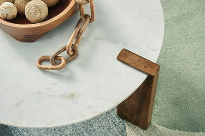 Isanti Coffee Table Set|T652-set