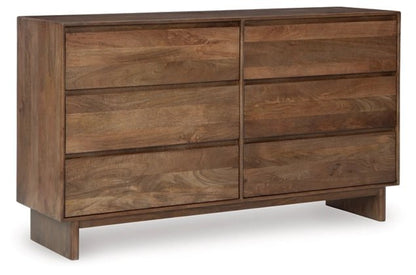 Isanti King Panel Bedroom