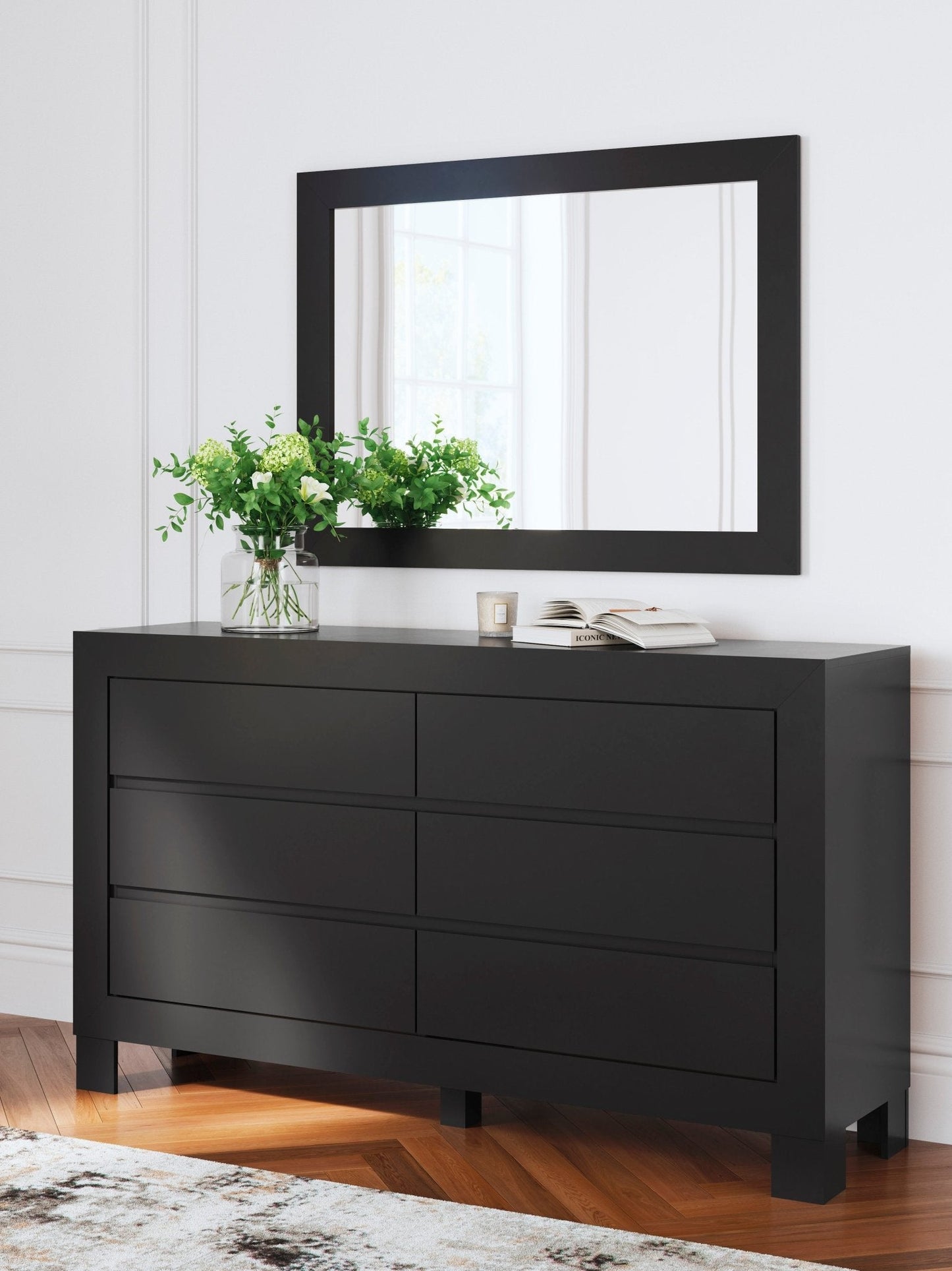 Druchalla Twin Panel Bed