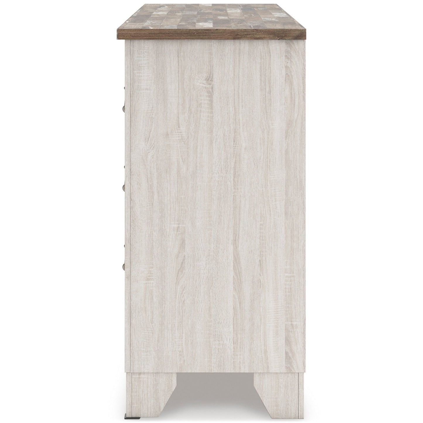 Laigmeyer King Upholstered Bedroom