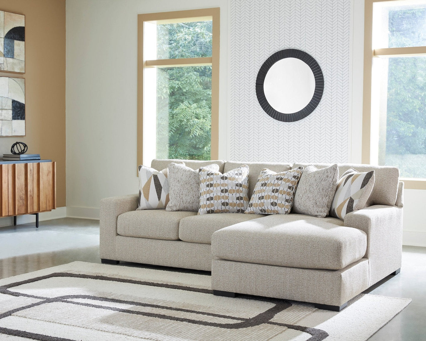 Laurelgrove 2-Piece Sectional Sofa Chaise |75105S3