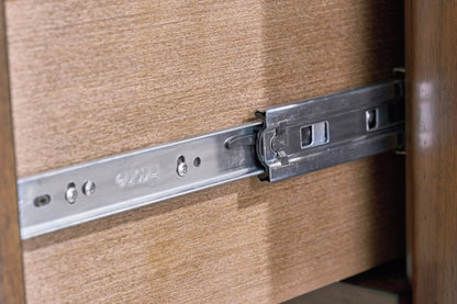 Lyncott King Upholstered Set Package