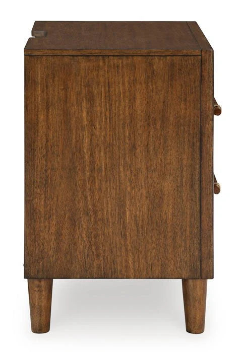 Lyncott King Upholstered Set