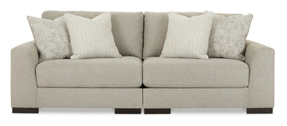 لينديبورو مع طاولات مجانية