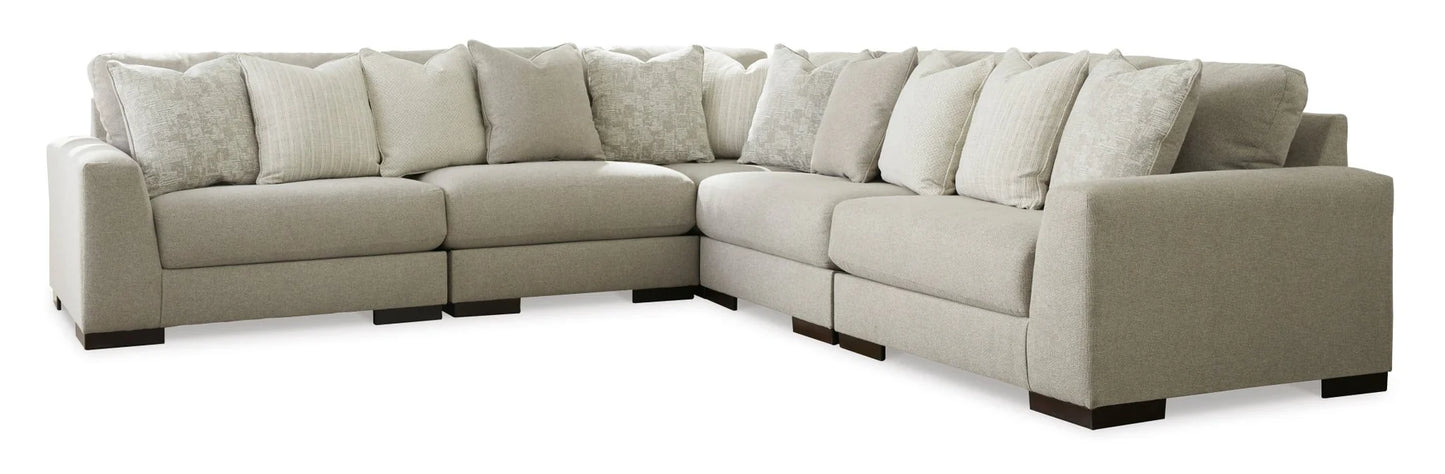 Lyndeboro WITH FREE TABLES