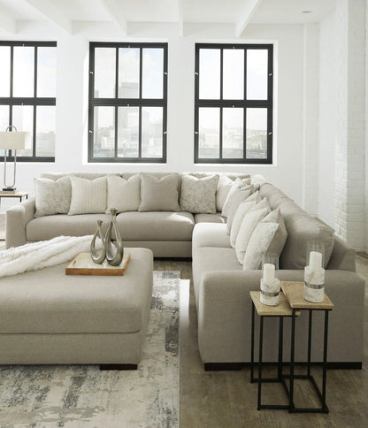 Lyndeboro WITH FREE TABLES