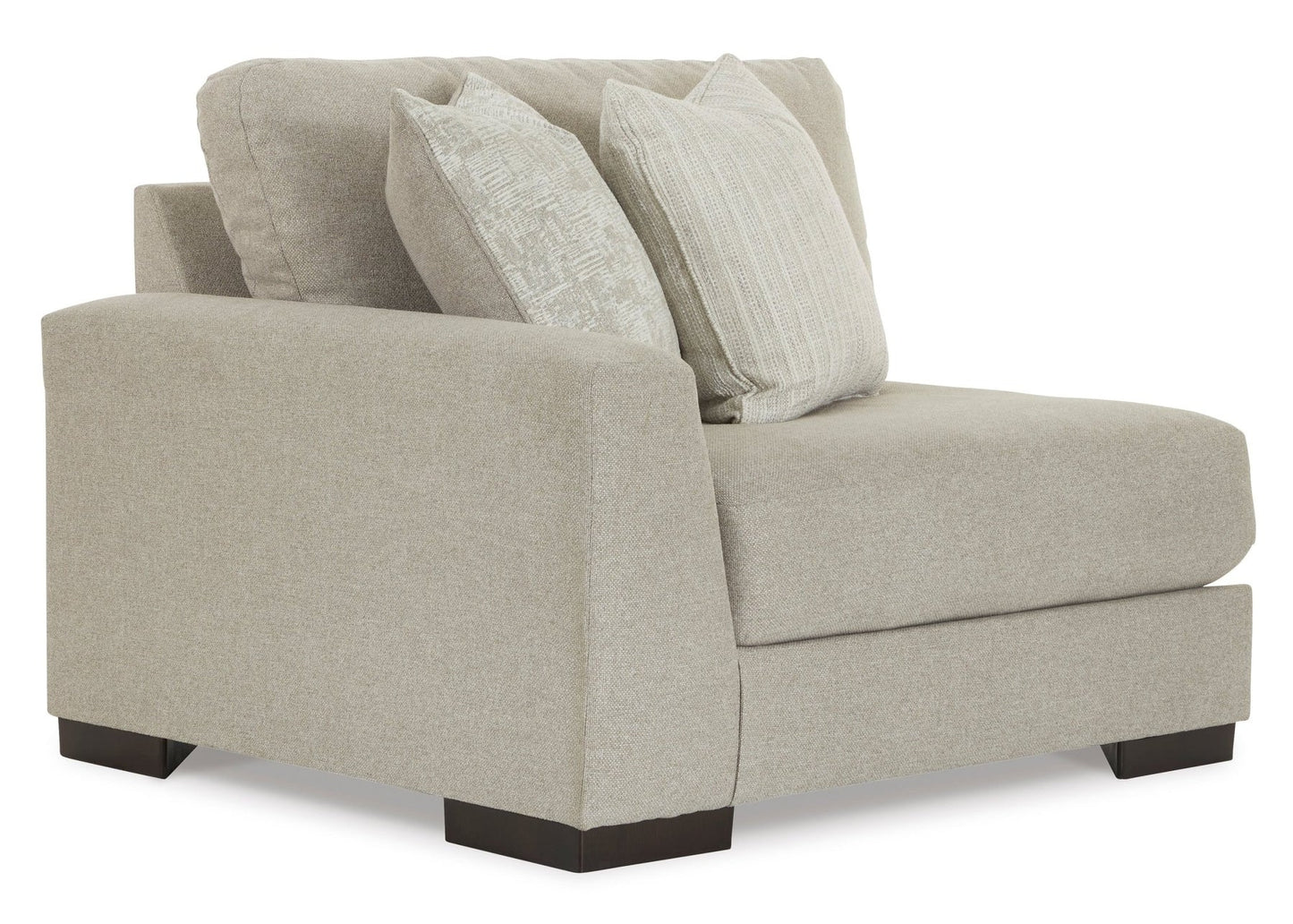 Lyndeboro WITH FREE TABLES