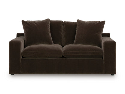 Maxton Heights Loveseat