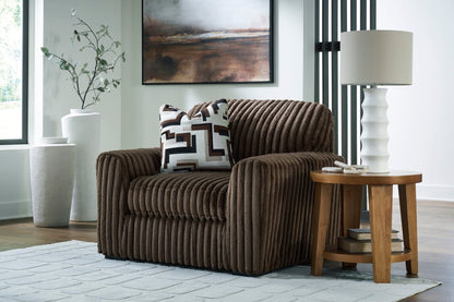 Midnight-Madness Oversized Chair