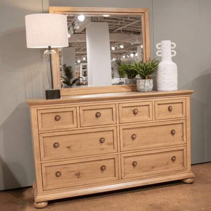 Mirlanda King Storage Set