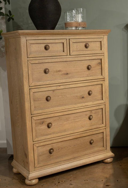 Mirlanda Six Drawer Chest