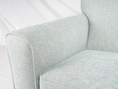 Mallenette Round End Table