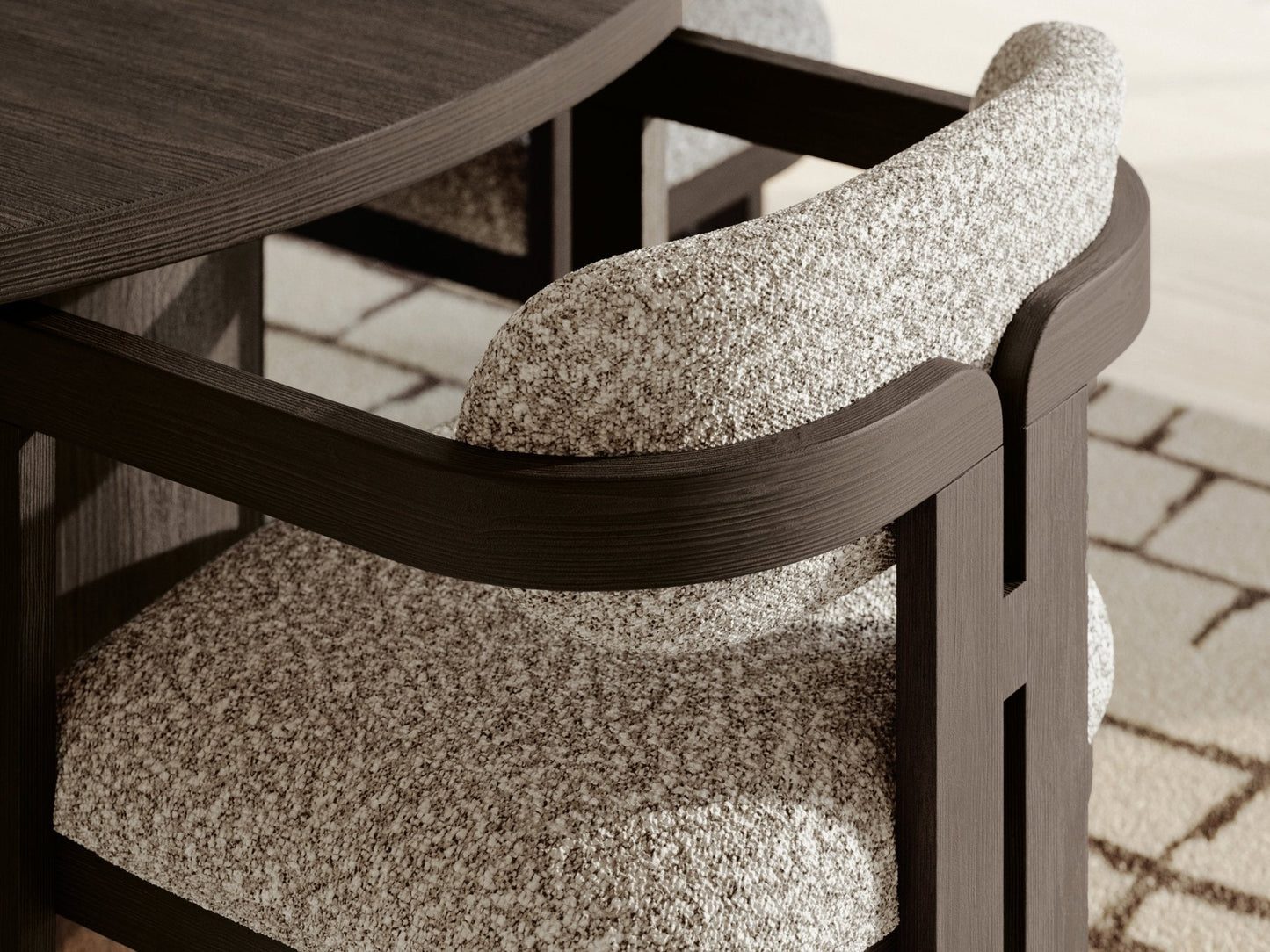 Neo Round Dining Room Set With 4 Arm chairs