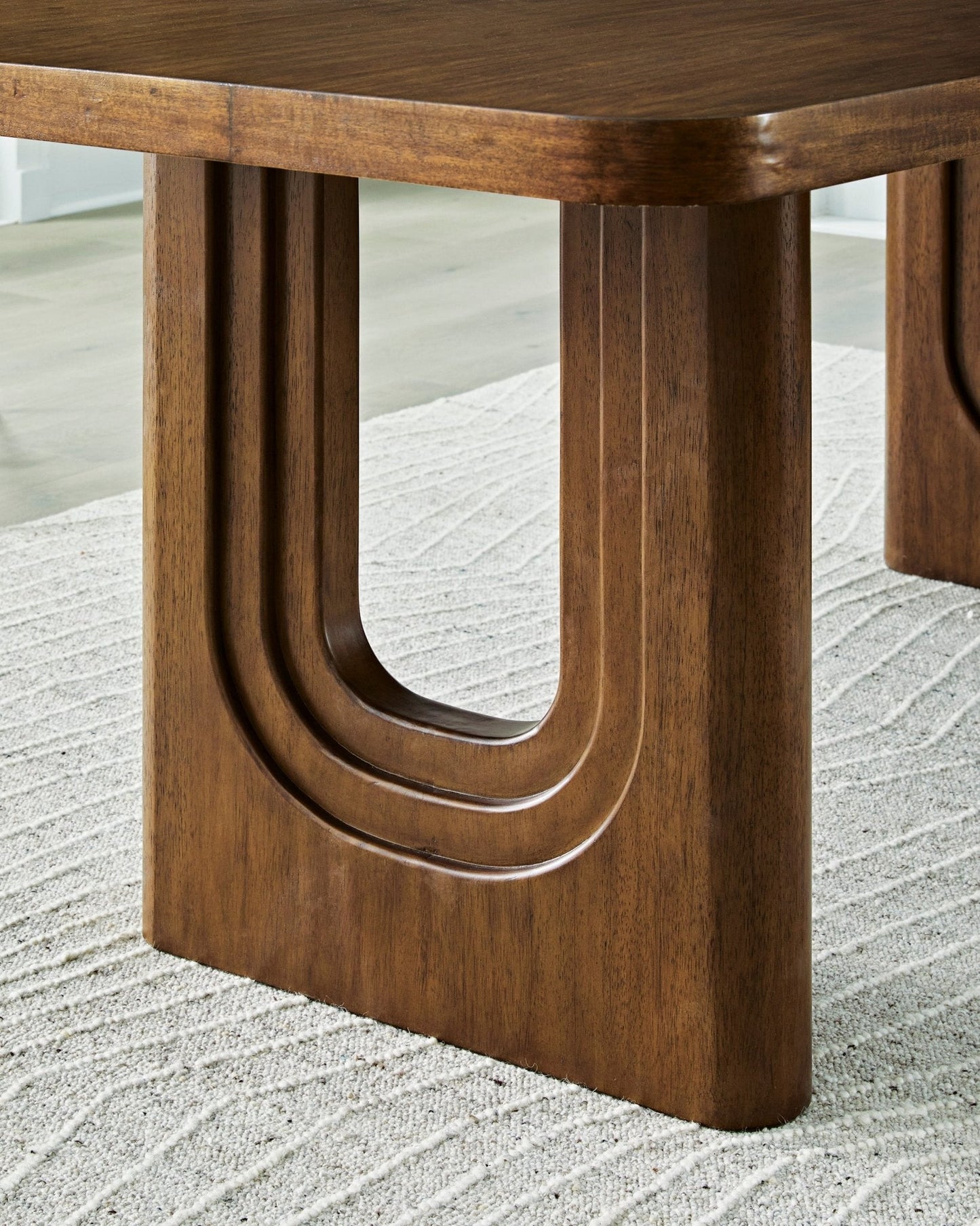 Mirlanda King Panel Storage Bed