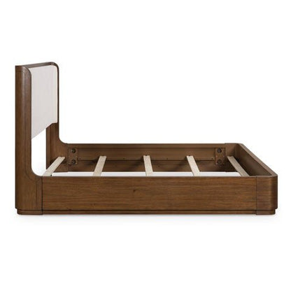 Mirlanda King Upholstered Bed