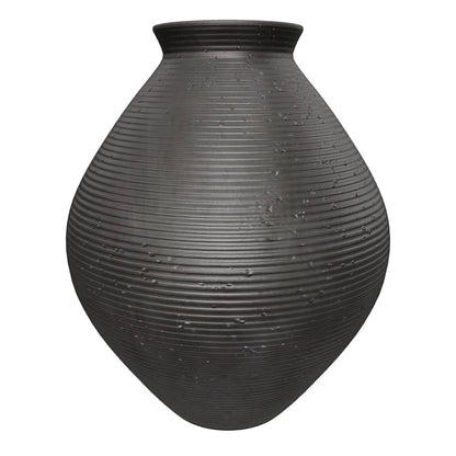 Hannela Vase