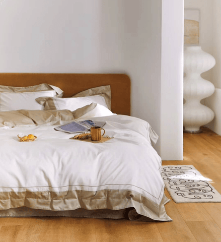 Printed Fabric White & Gold Accents Bedding Set-KING