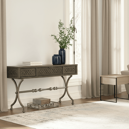 Quinnland Sofa/Console Table