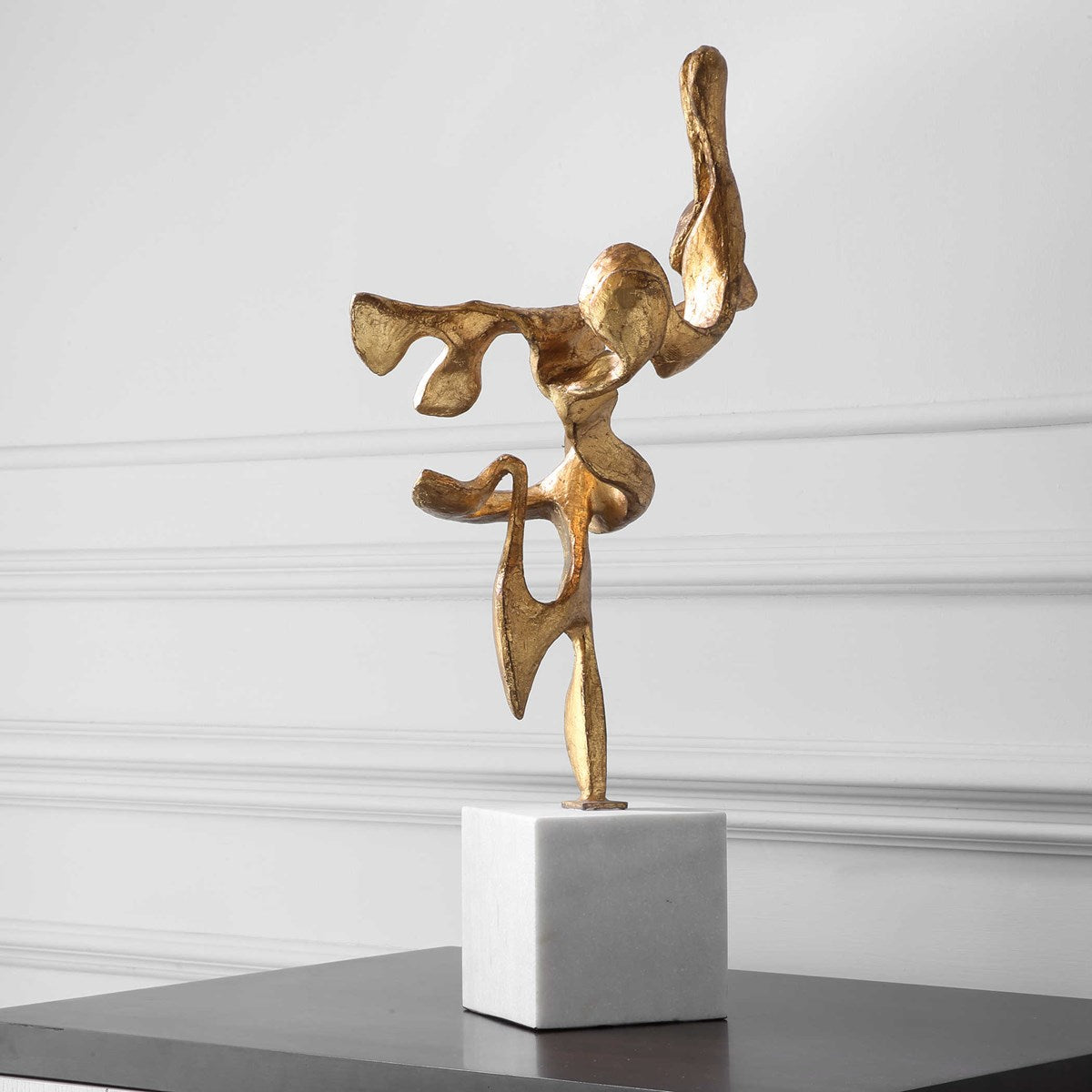 TANGO SCULPTURE (4780292898912)